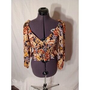 OLIVACEOUS‎ tap blouse